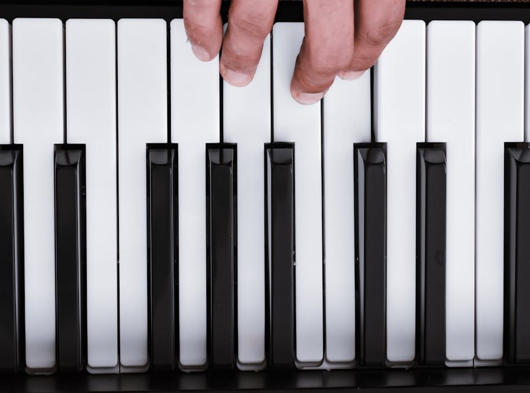 Anatomy of a Masterpiece: Key Techniques and Influences